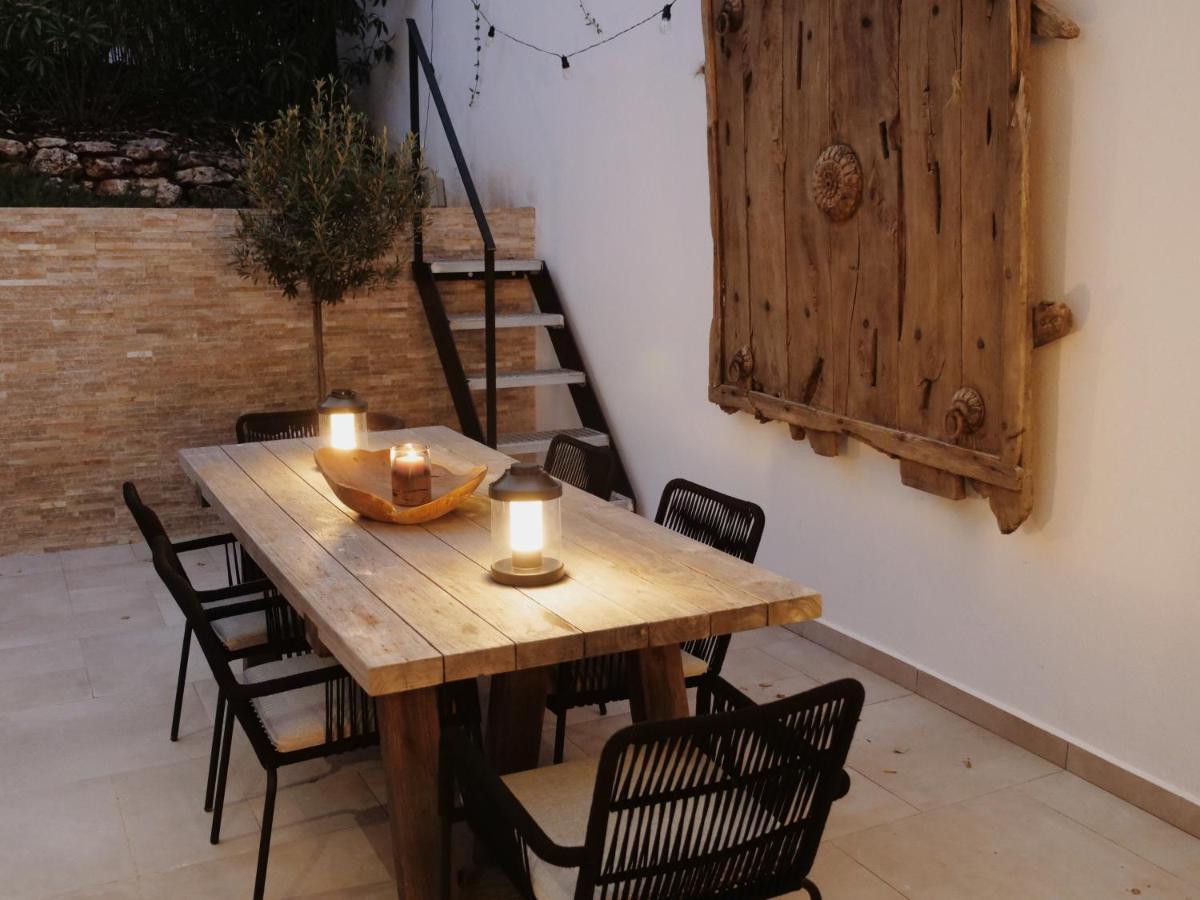 Surya Guest House Ojén Екстериор снимка