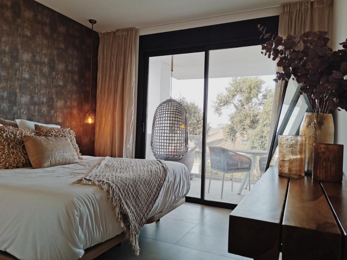 Surya Guest House Ojén Екстериор снимка