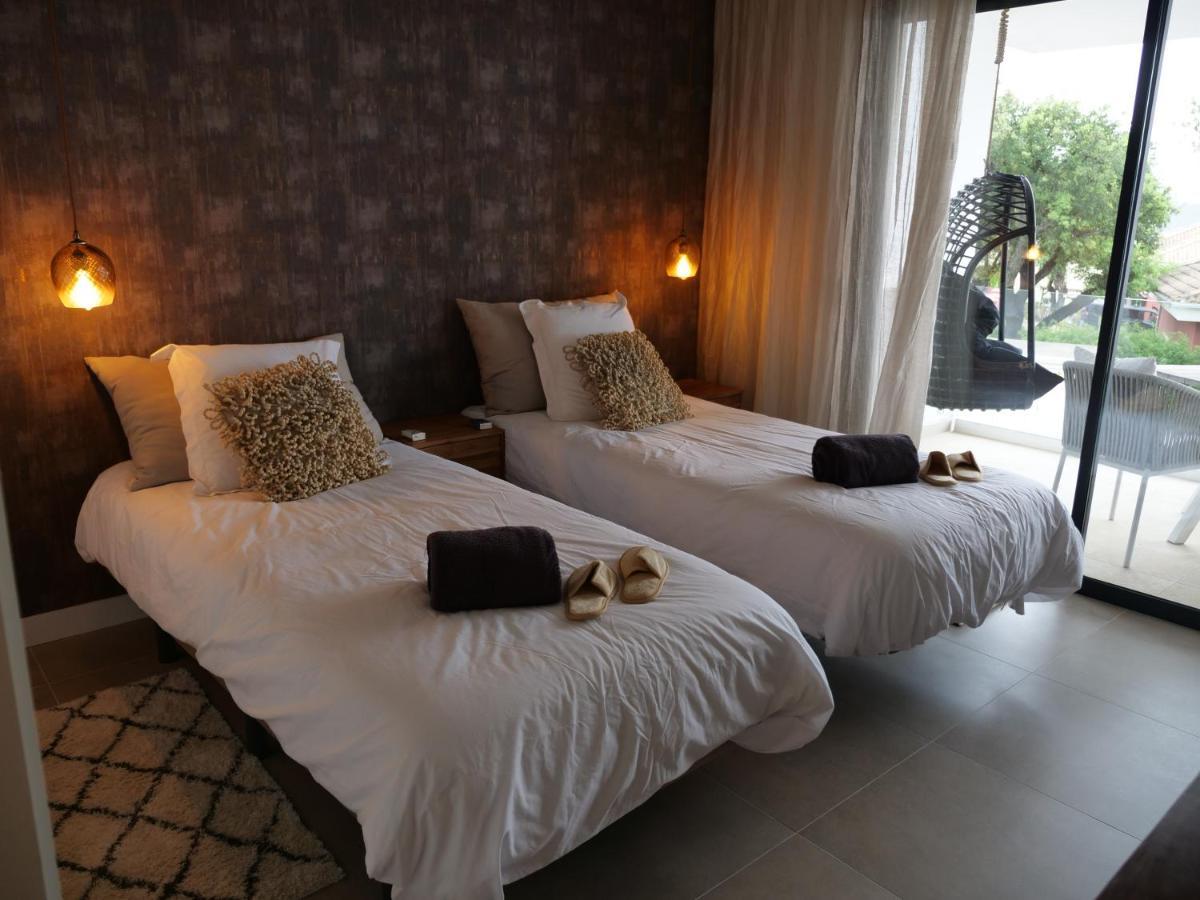 Surya Guest House Ojén Екстериор снимка